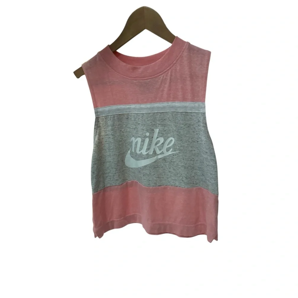 Nike Crew Neck Sleeveless Tank Top Women Size XS Bleached Coral